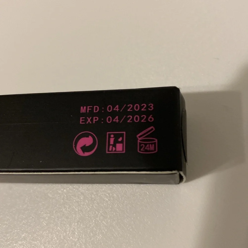 Black matte lip liner lipstick BY THE CLIQUE CLIQUESTICK face pencil New in box